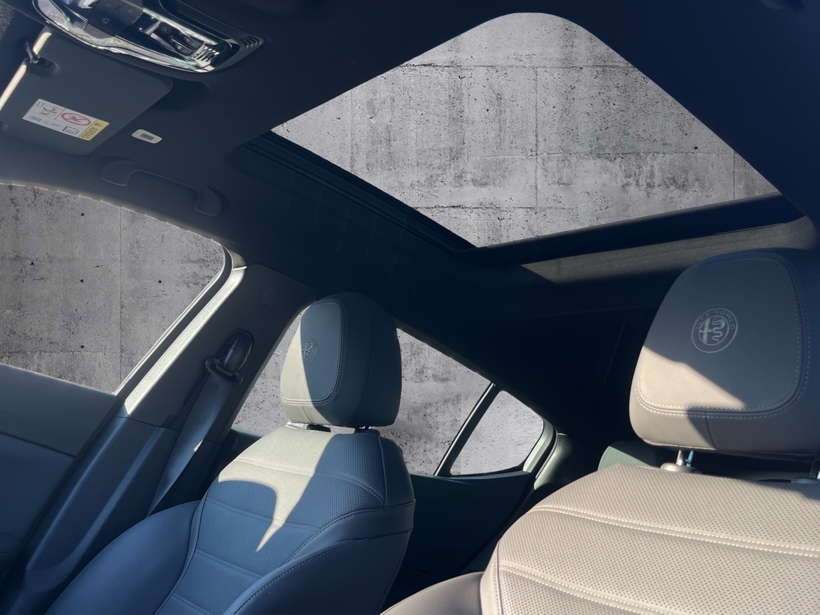 ALFA ROMEO Tonale 1.3 Plug-in Hybrid Veloce Q4-image-13