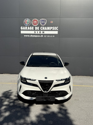 ALFA ROMEO Junior 1.2 Hybryd Special-image-1