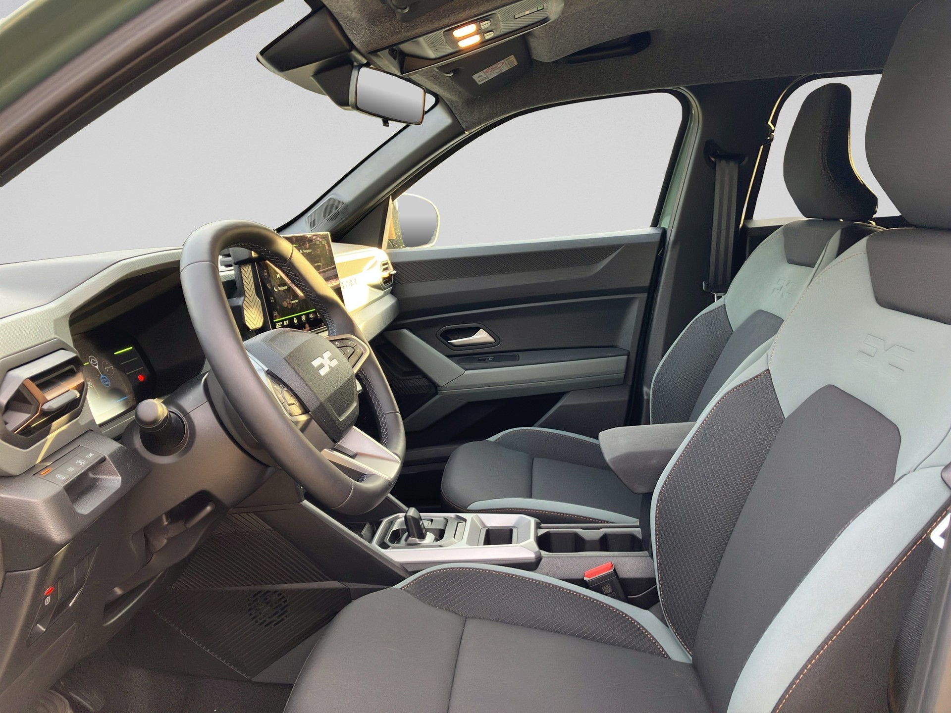 DACIA Duster HEV 155 Extreme-image-8