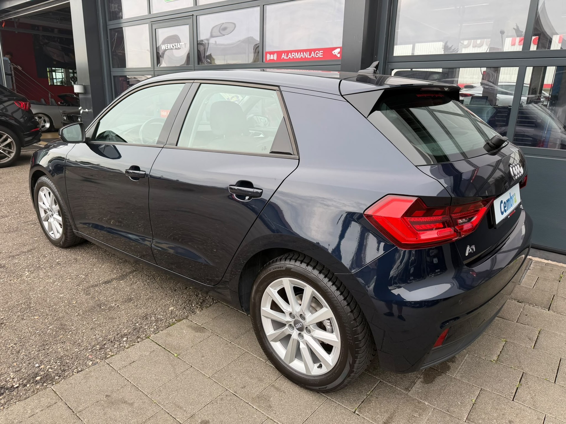 AUDI A1 Sportback 30 TFSI S-tronic-image-3