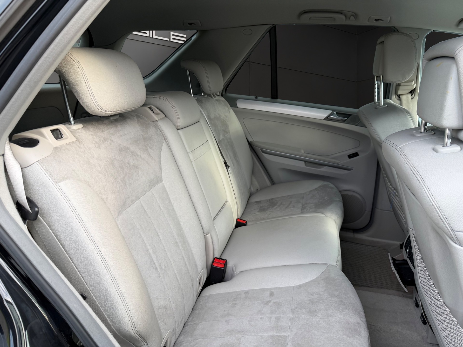 MERCEDES-BENZ ML 320 CDI 4Matic 7G-Tronic-image-17
