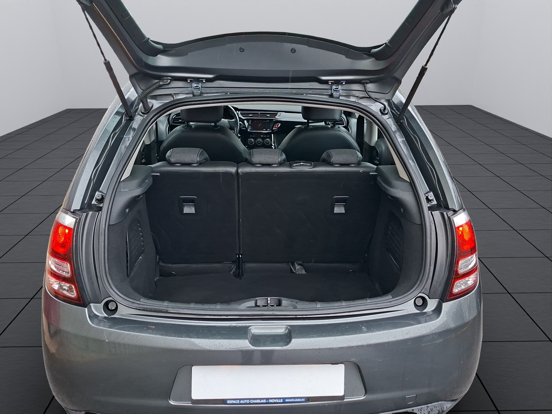 CITROEN C3 1.2i Exclusive-image-15