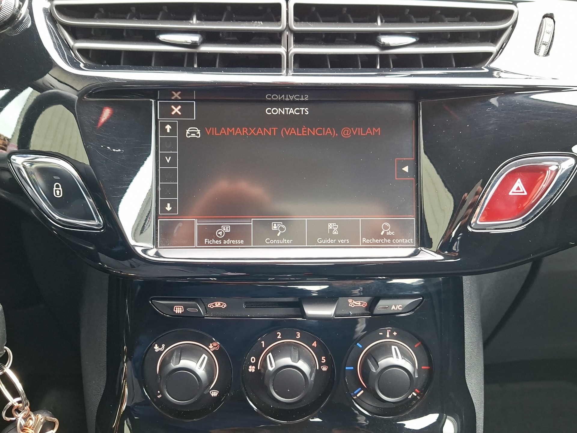 CITROEN C3 1.2i Exclusive-image-16