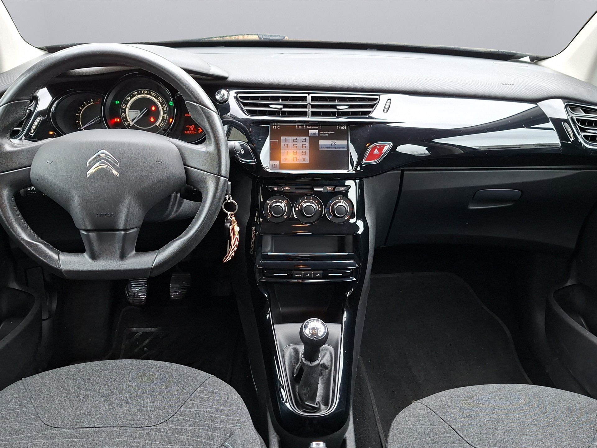 CITROEN C3 1.2i Exclusive-image-12