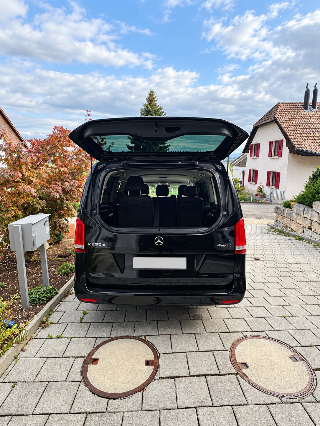 MERCEDES-BENZ V 250 d BlueTec lang 4matic Advanced-image-3
