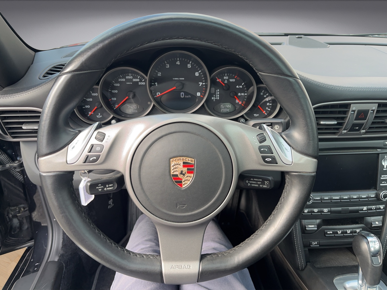 PORSCHE 911 (997.2) Targa 3.6 Carrera 4 PDK-image-9