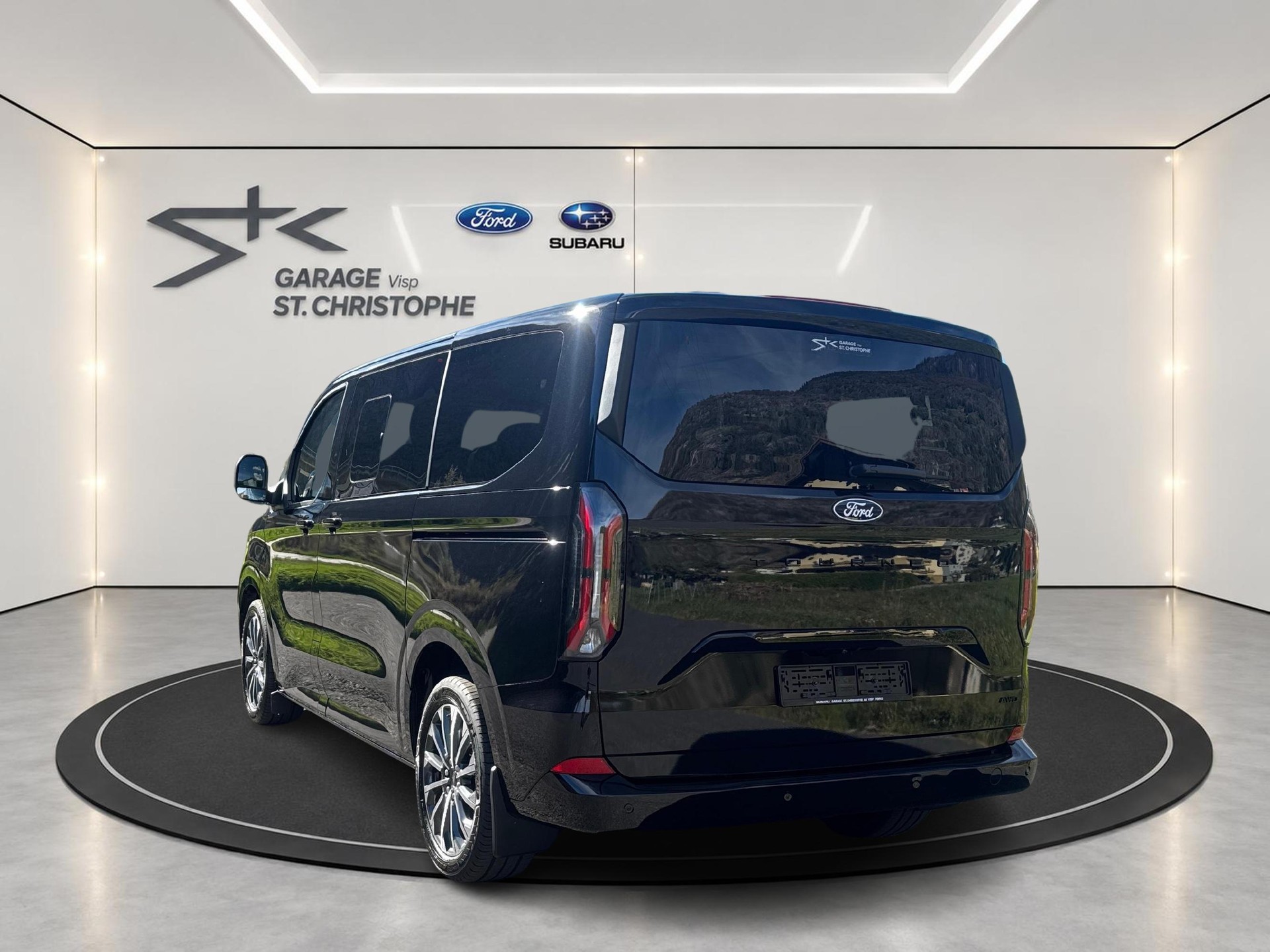 FORD Tourneo C Bus 320 L1 2.0 EcoBlue 170 Titanium X 4x4-image-2