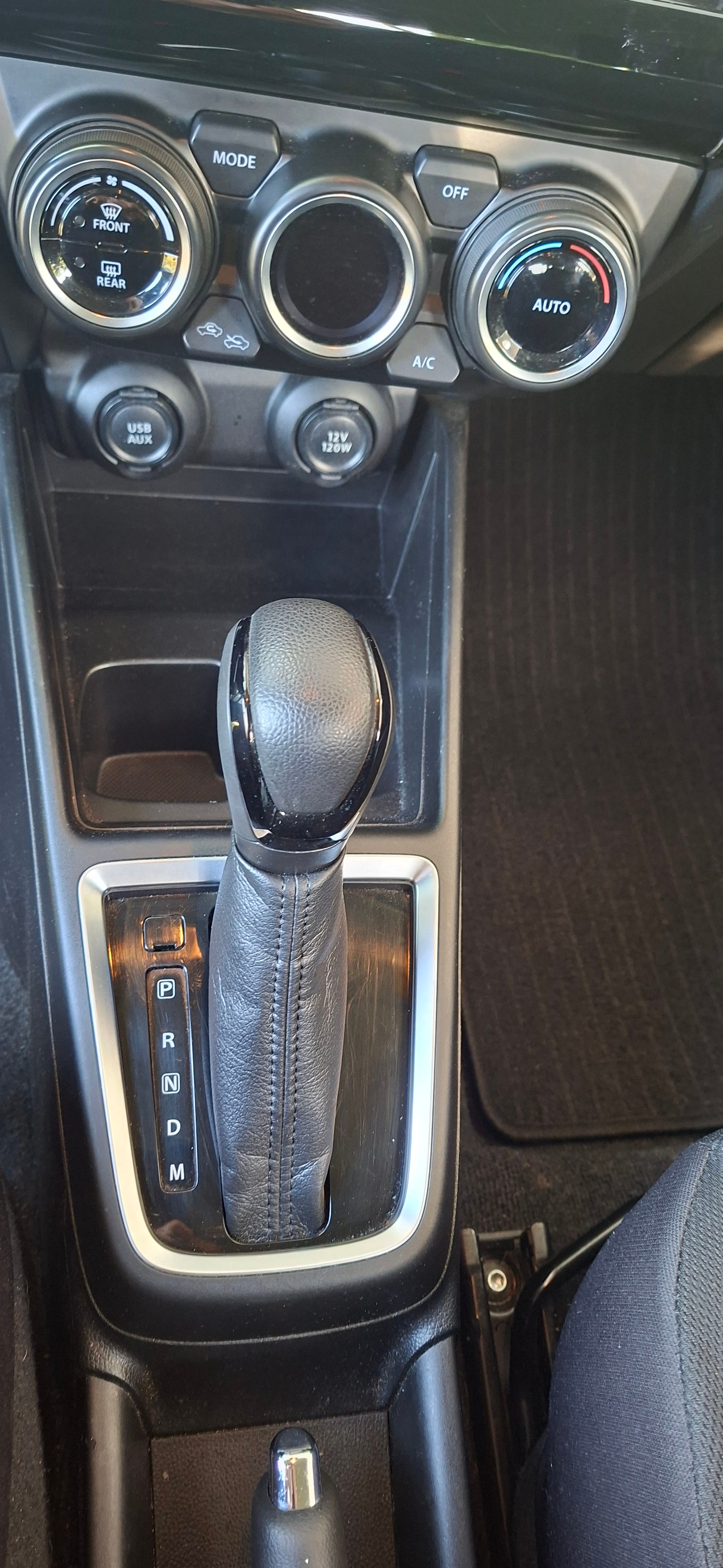 SUZUKI 1.2 Generation Top Hybrid-image-5