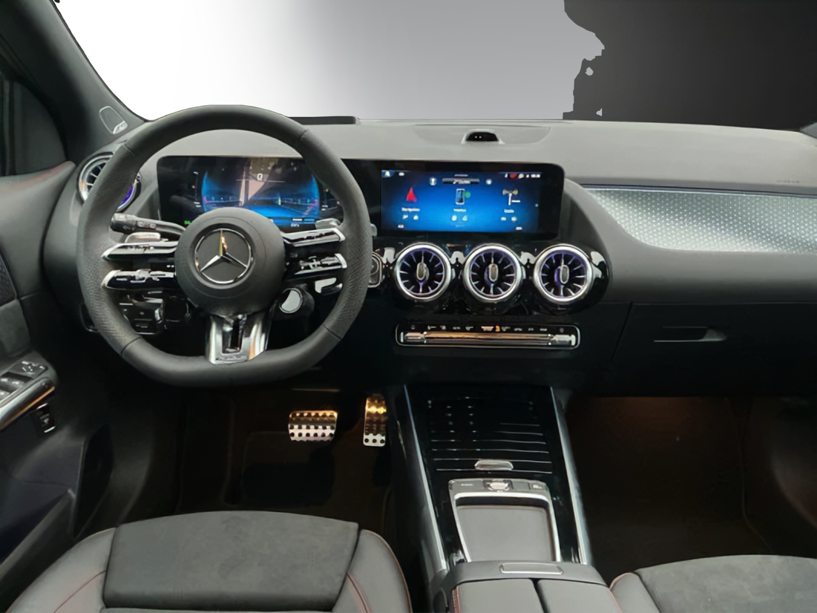MERCEDES-BENZ GLA AMG 35 4Matic 8G-DCT-image-10