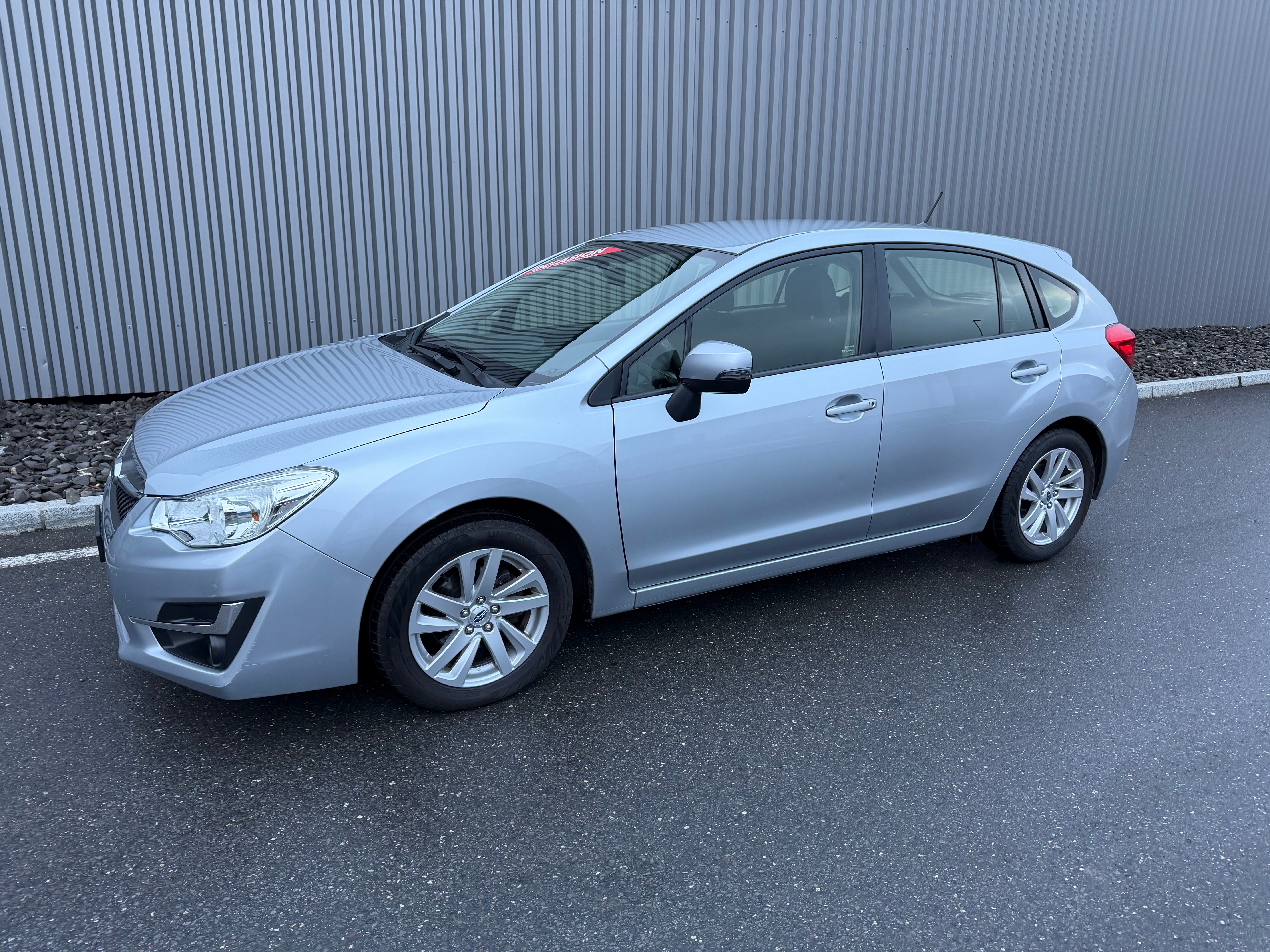 Car photo
