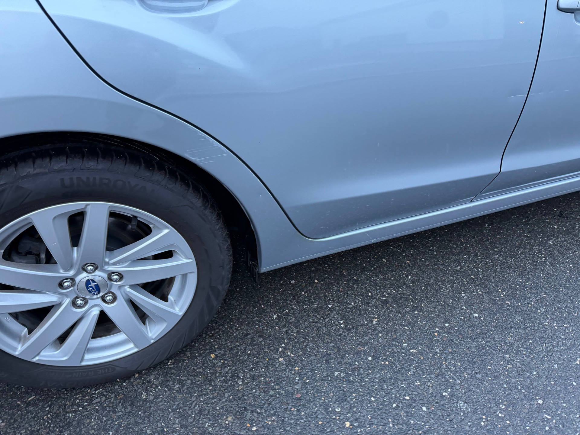 SUBARU Impreza 1.6 Swiss two-image-10