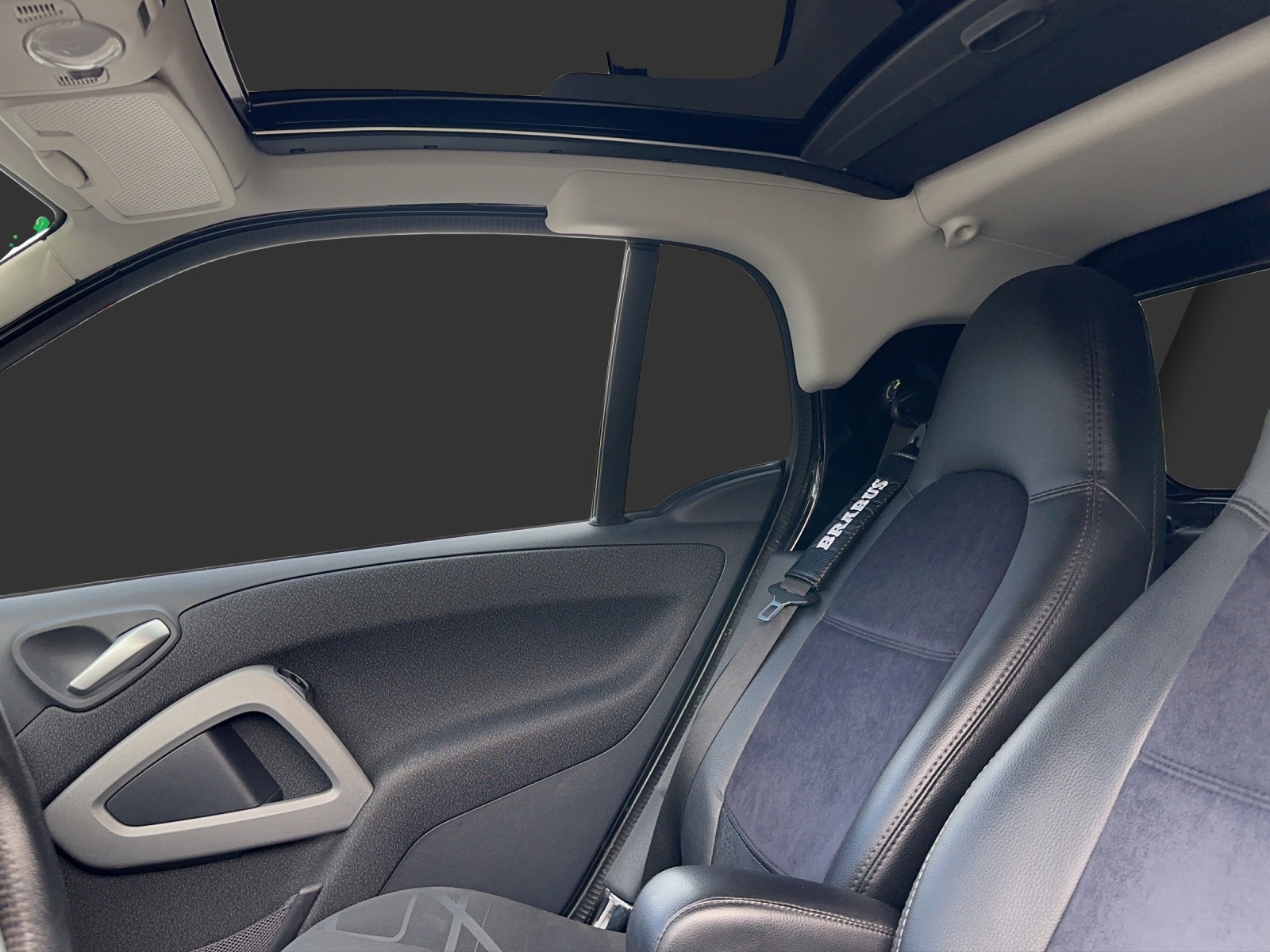 SMART fortwo Brabus Xclusive softouch-image-9