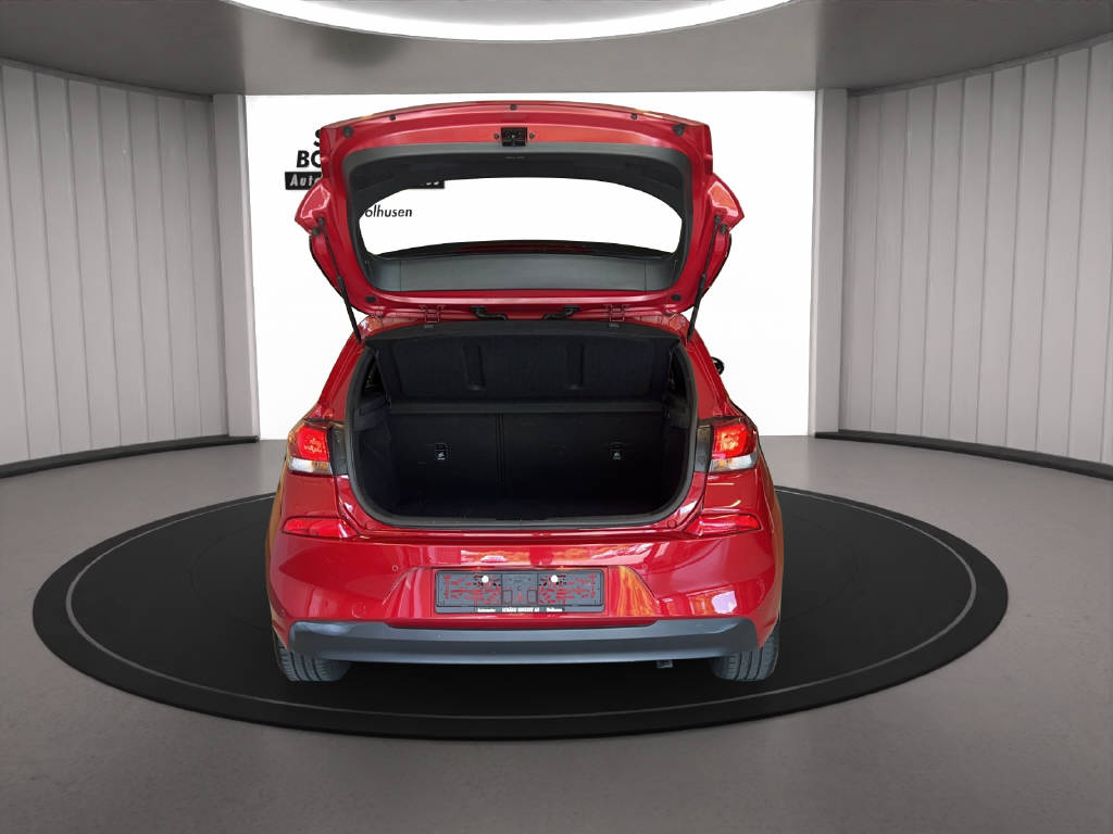 HYUNDAI i30 1.4 GDi Go-image-11