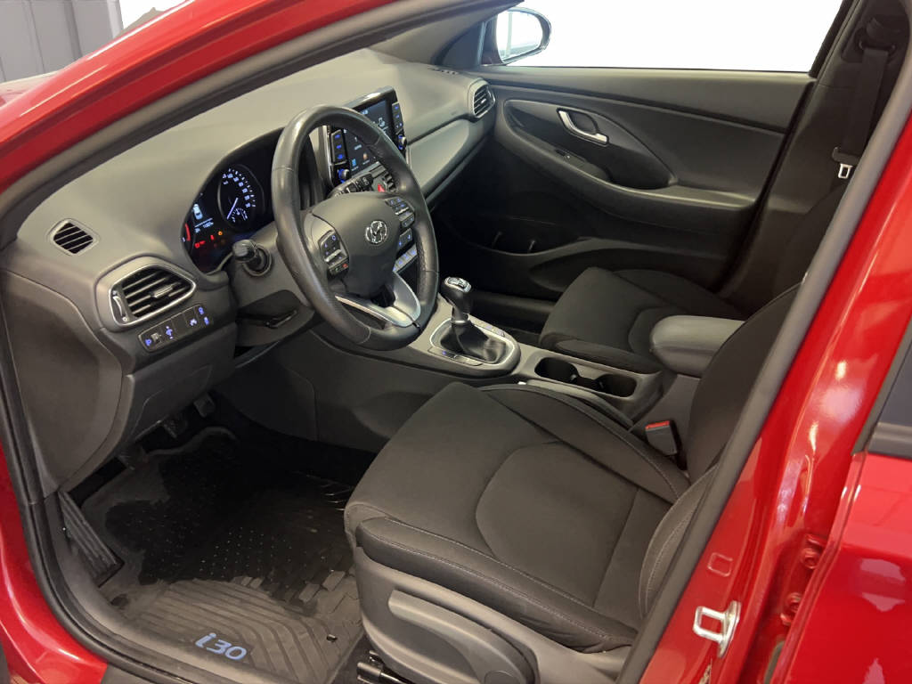 HYUNDAI i30 1.4 GDi Go-image-3
