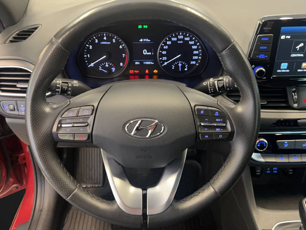 HYUNDAI i30 1.4 GDi Go-image-8