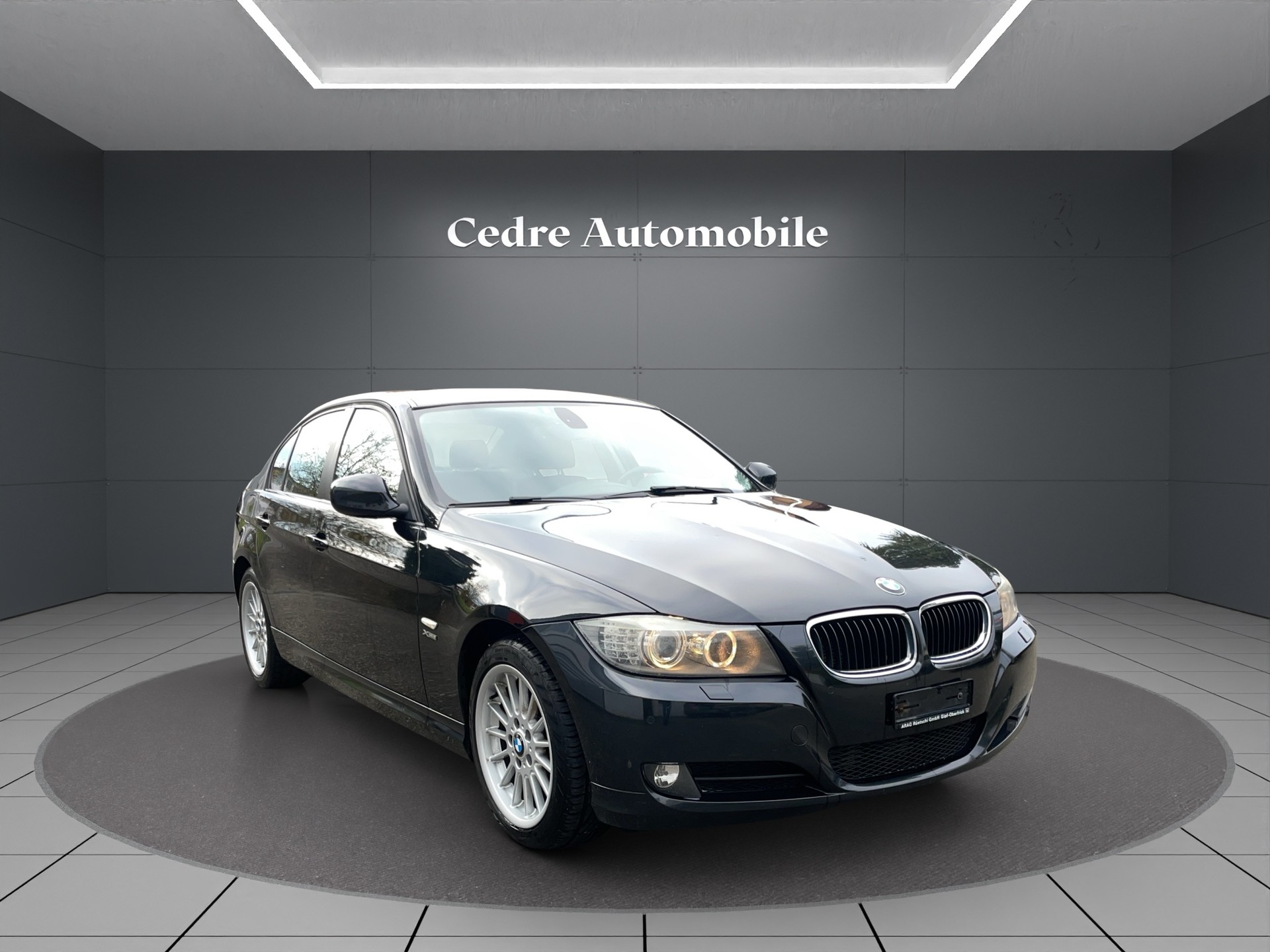 BMW 320d xDrive Steptronic-image-1