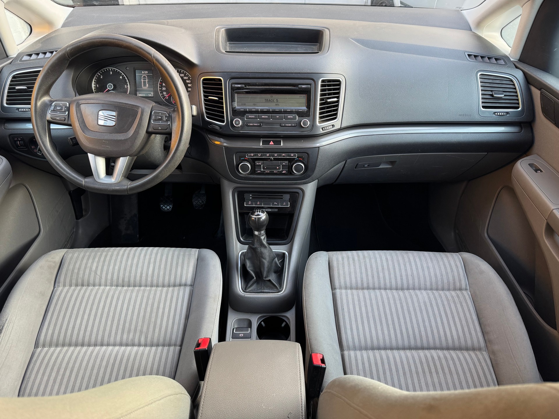 SEAT Alhambra 2.0 TDI Style 4x4-image-8