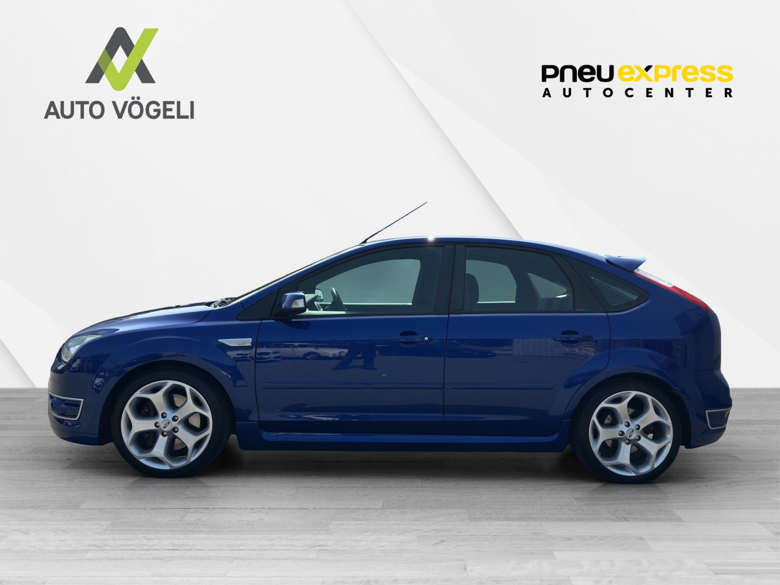 FORD Focus 2.5 Turbo ST-image-1