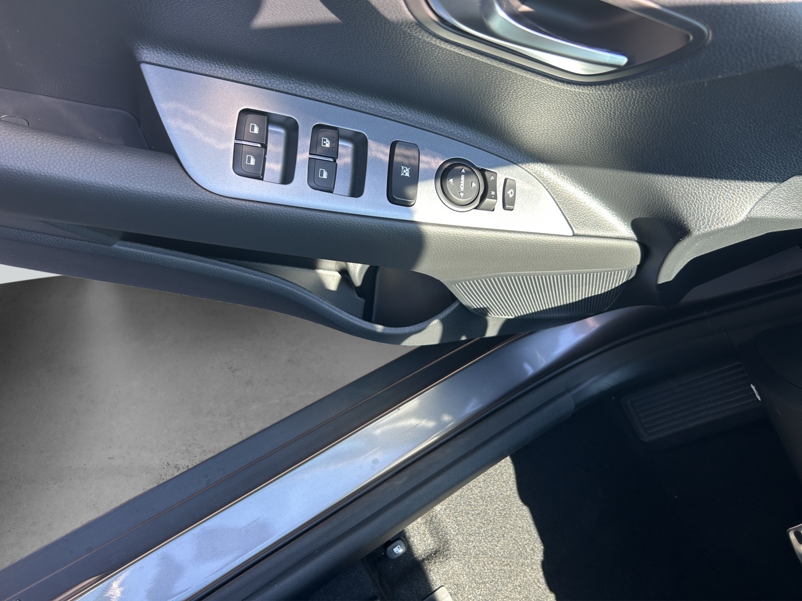 KIA Stonic 1.0 T-GDi GT-Line-image-10