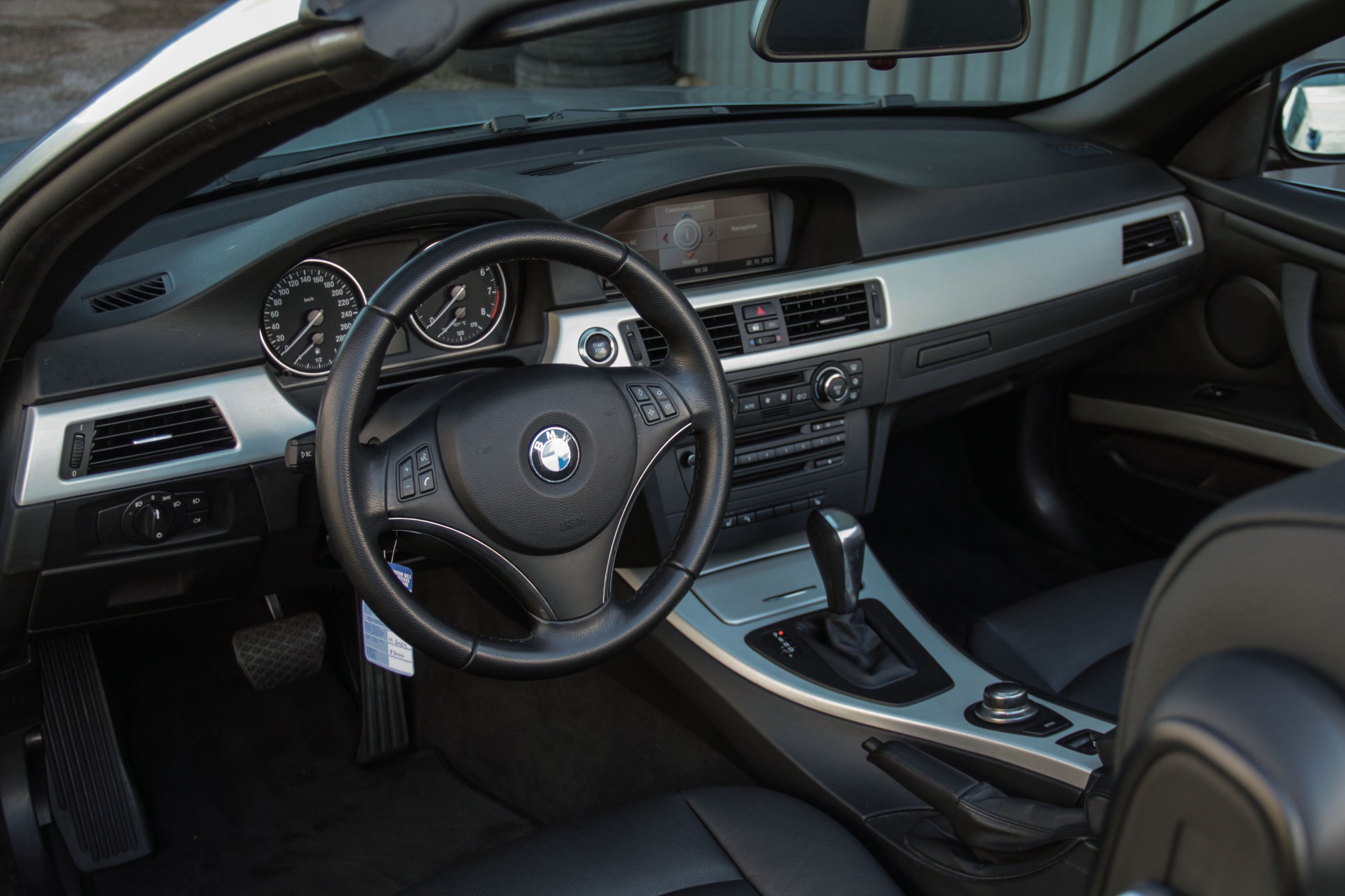 BMW 325i Cabriolet Steptronic 🇩🇪 ⭐⭐⭐⭐⭐-image-4
