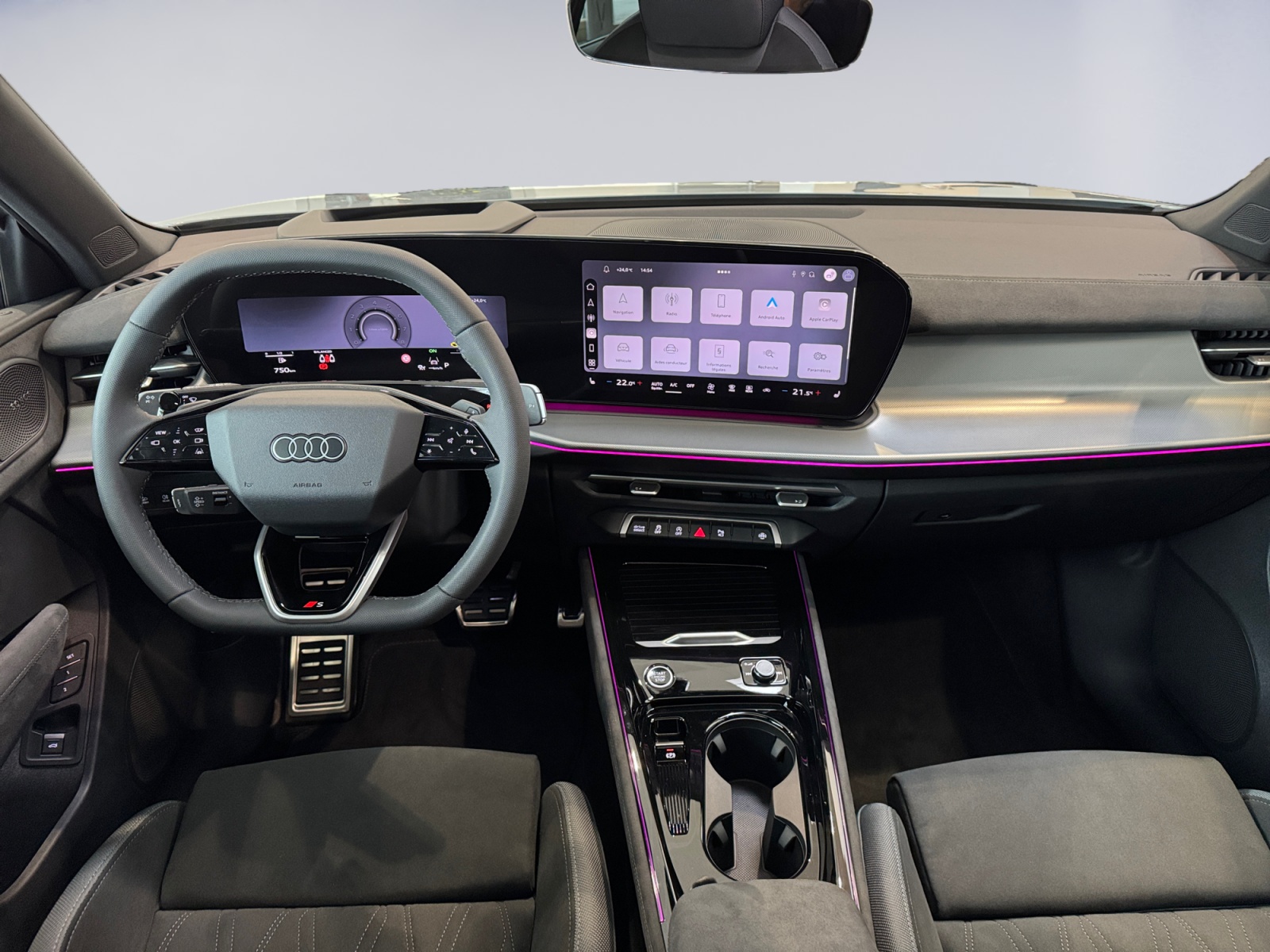 AUDI Q3 SUV TFSI quattro 195 kW S tronic-image-8
