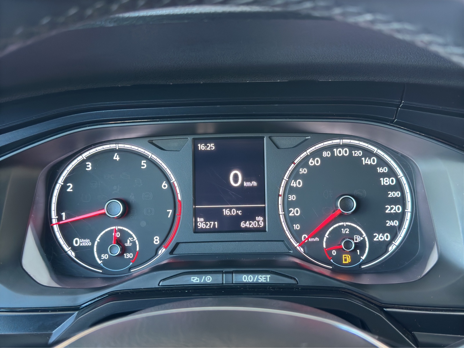 VW Polo 1.0 BMT Trendline-image-19