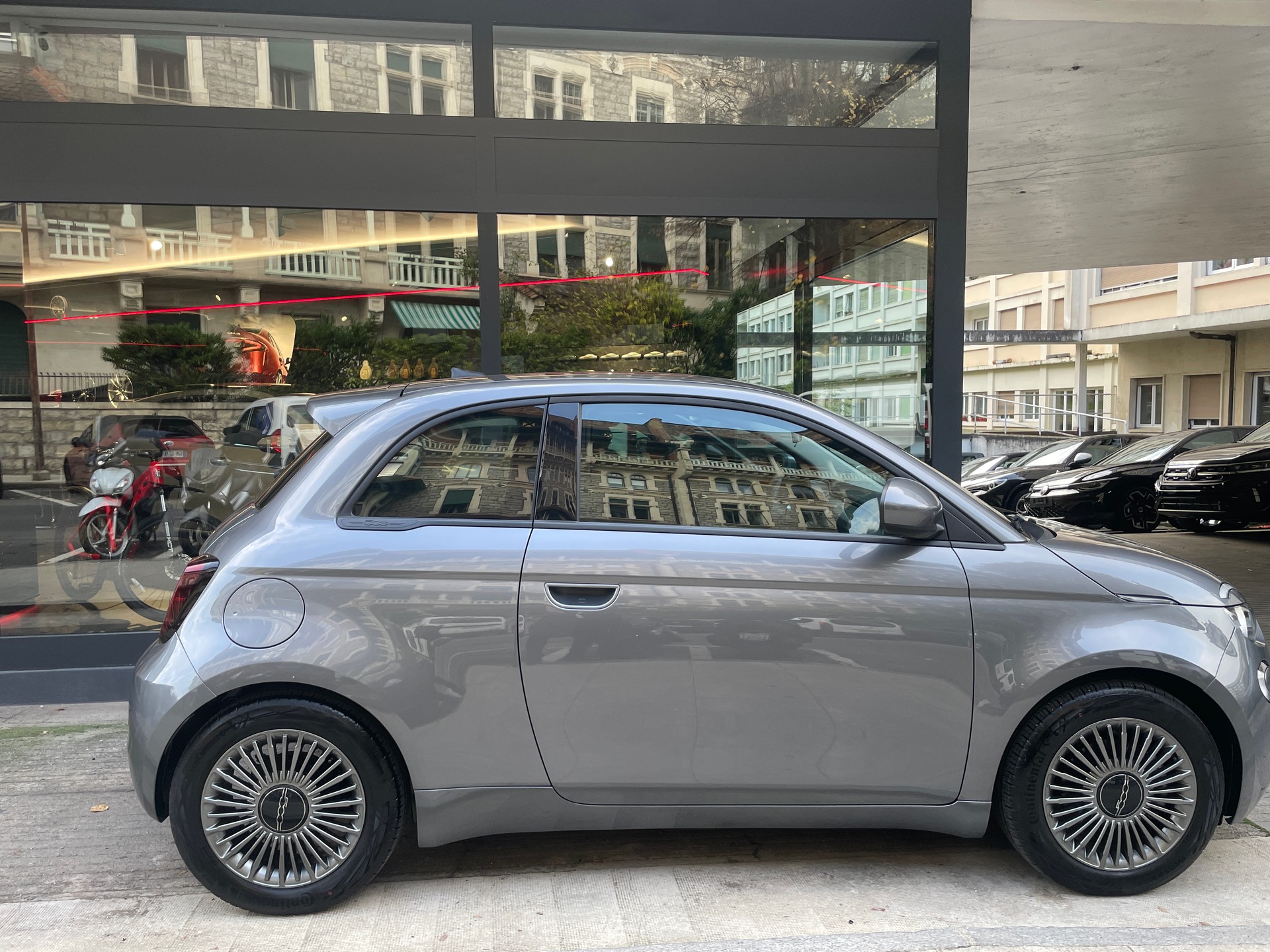 FIAT 500 electric 87 kW Icon-image-2