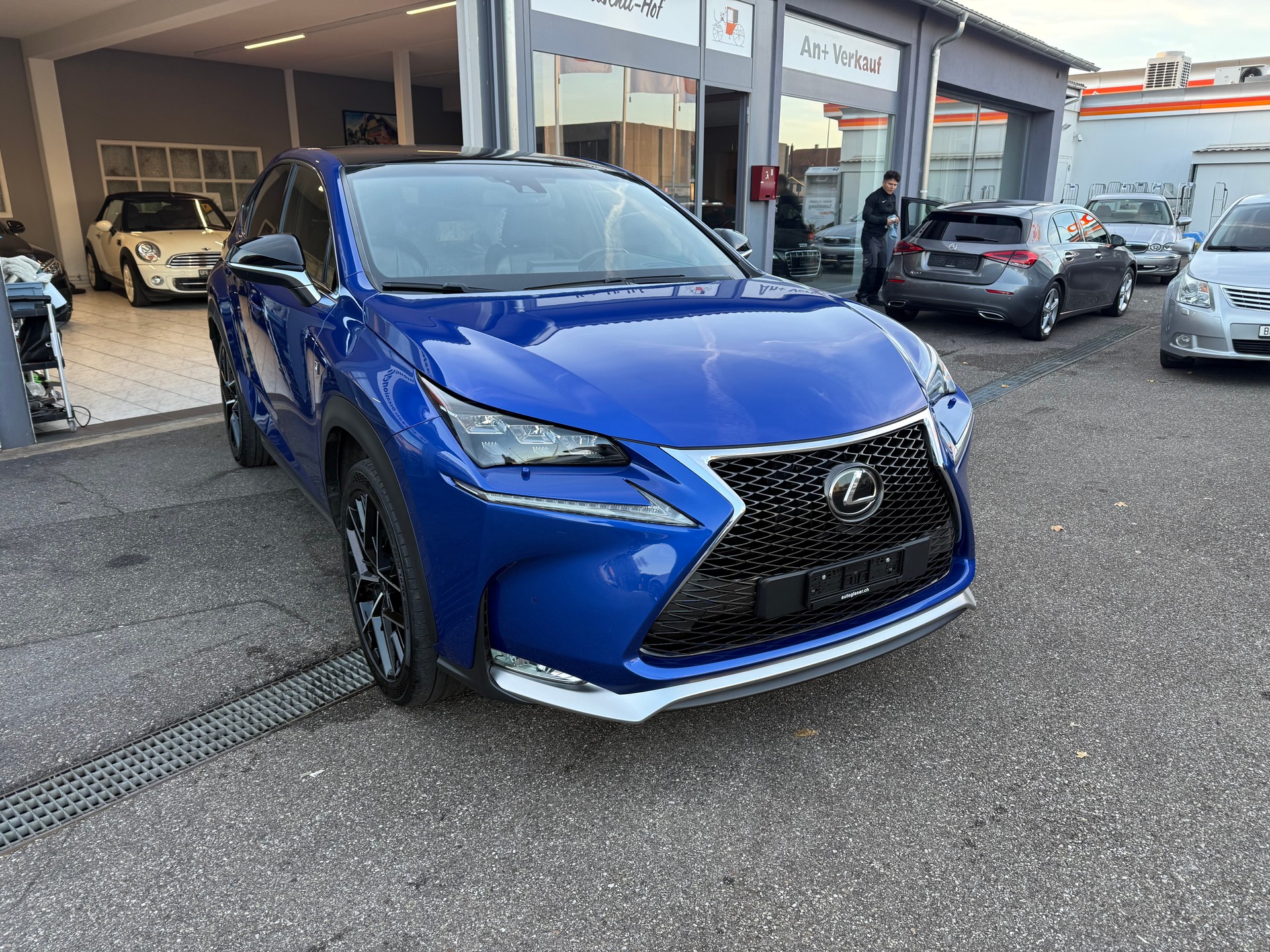 LEXUS NX 200t F-Sport AWD Automatic-image-6
