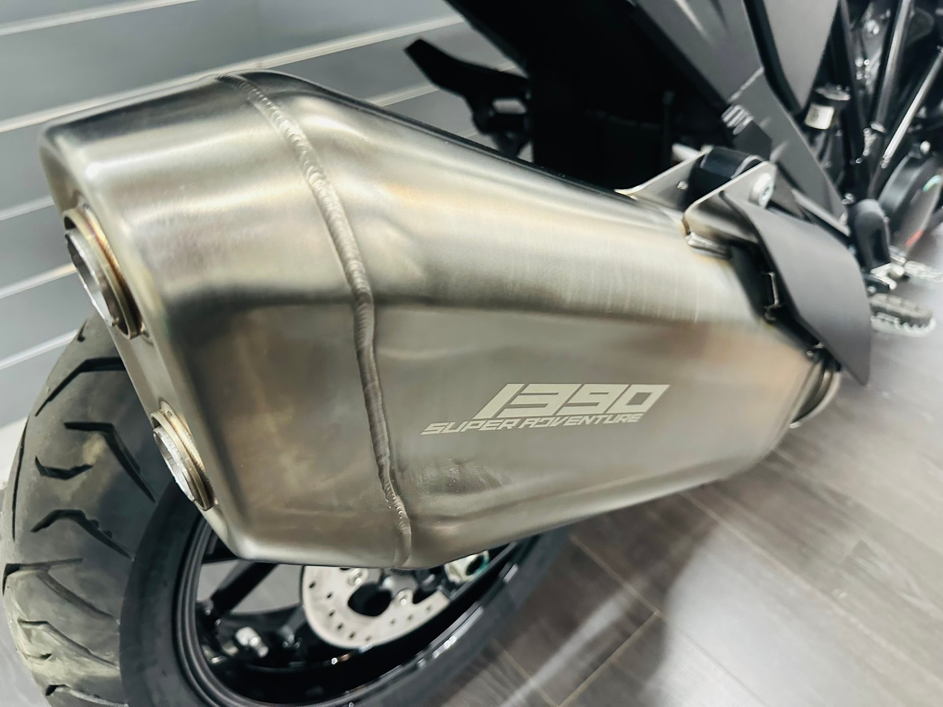 KTM 1390 Super Adventure S EVO-image-9