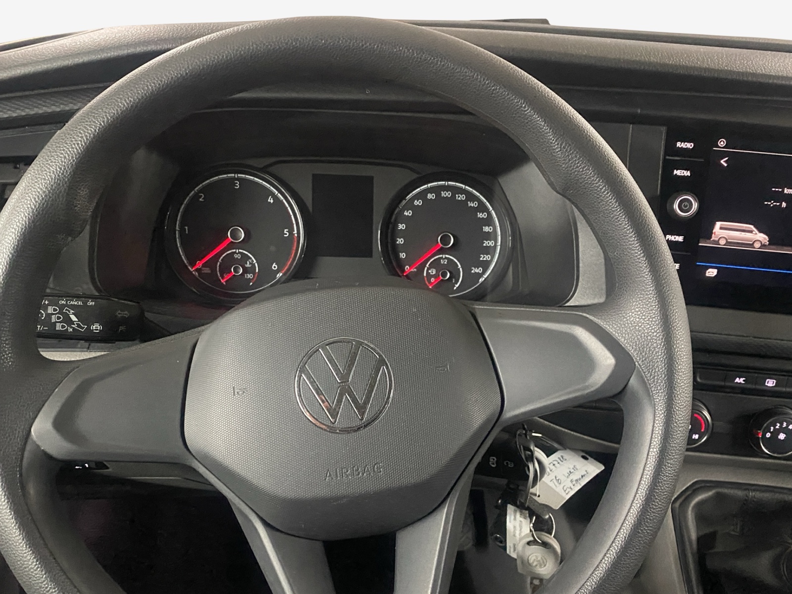 VW T6.1 2.0 TDI-image-9