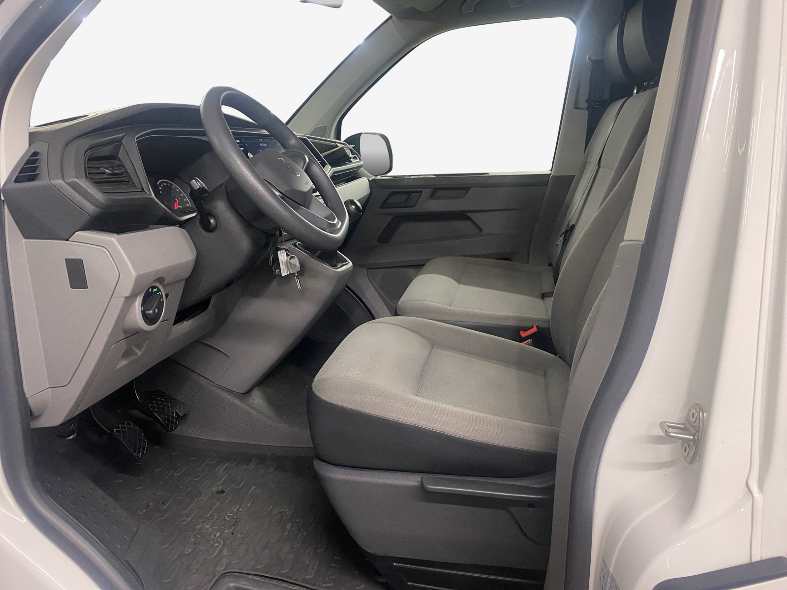 VW T6.1 2.0 TDI-image-7