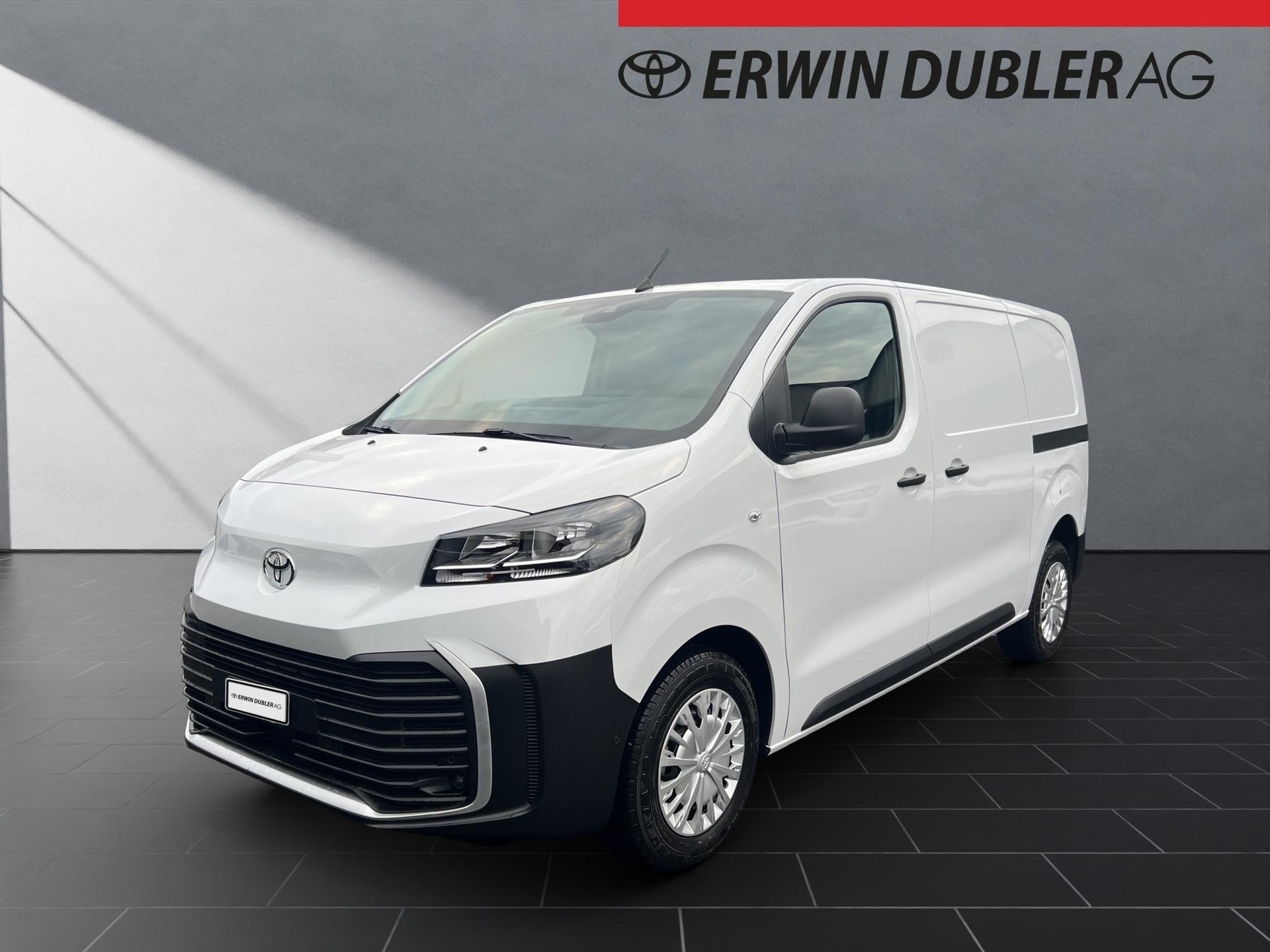 TOYOTA PROACE Van L1 2.0 D Advanced-image-0