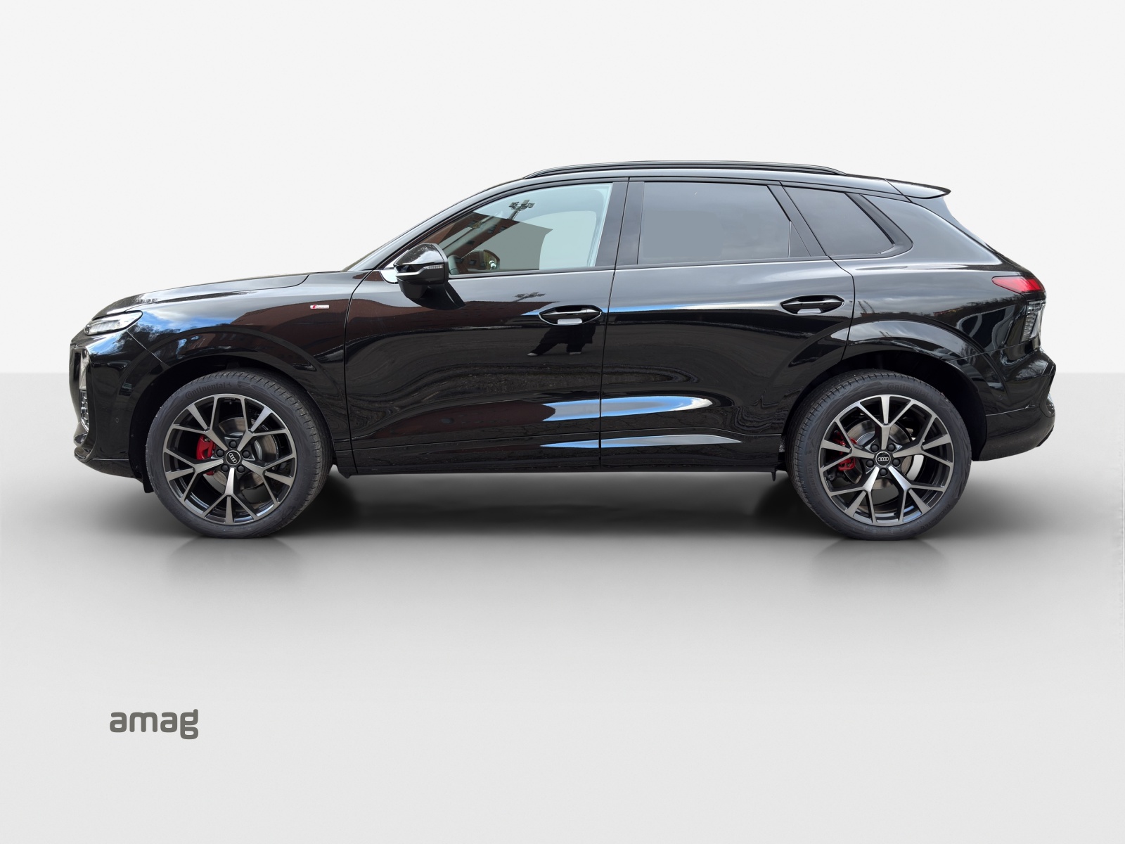 AUDI Q3 SUV 110 kW TFSI S tronic-image-1