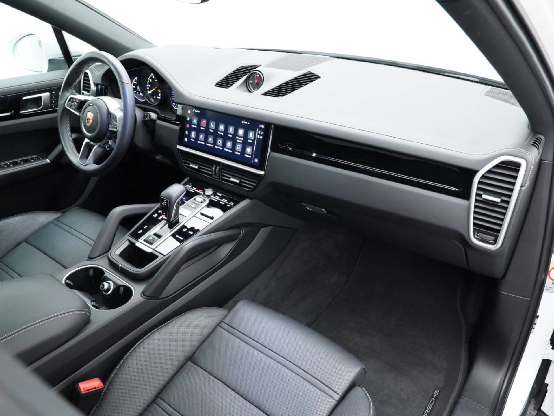 PORSCHE Cayenne E-Hybrid Coupé Platinum Edition-image-24