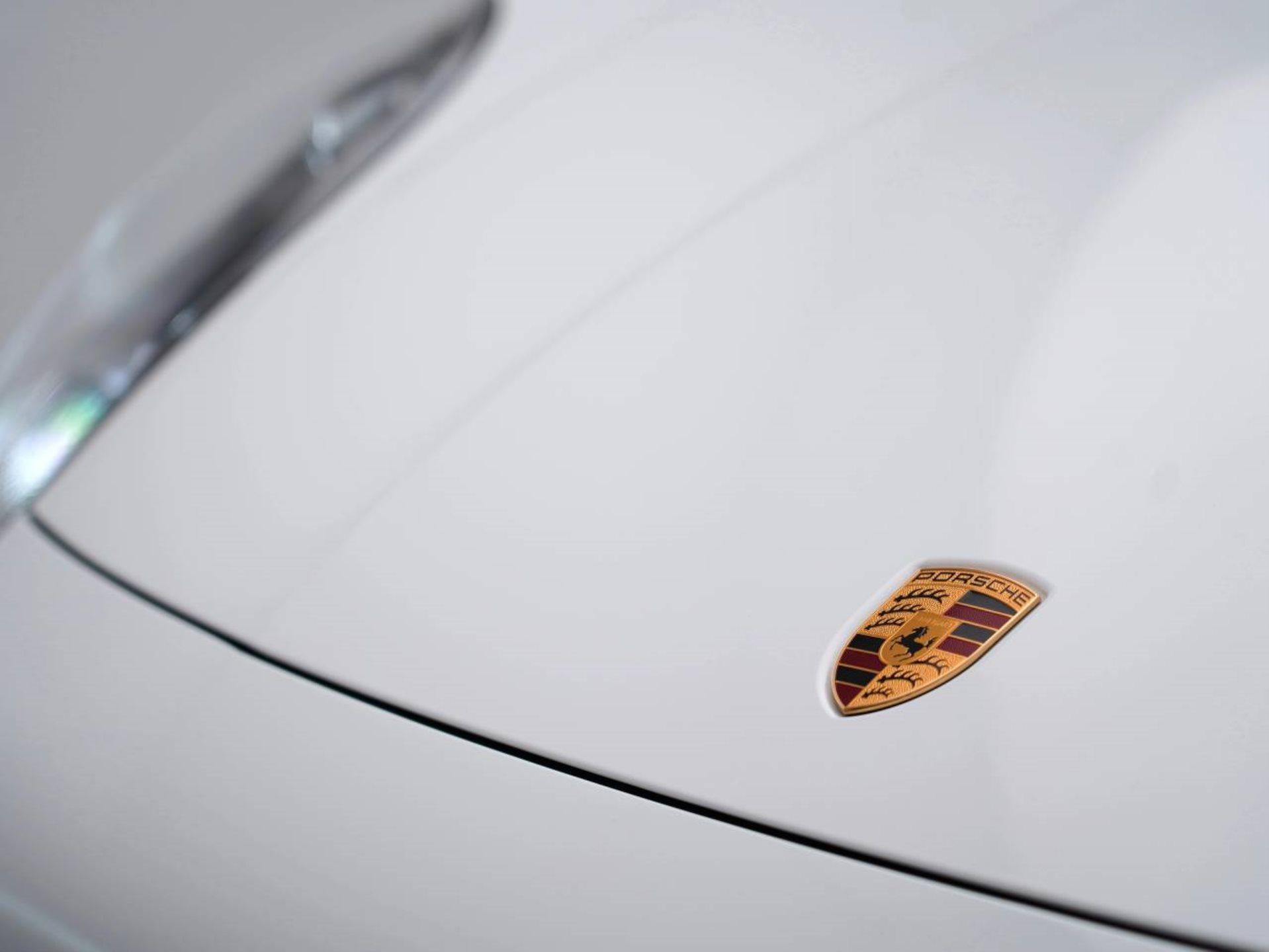 PORSCHE Cayenne E-Hybrid Coupé Platinum Edition-image-11