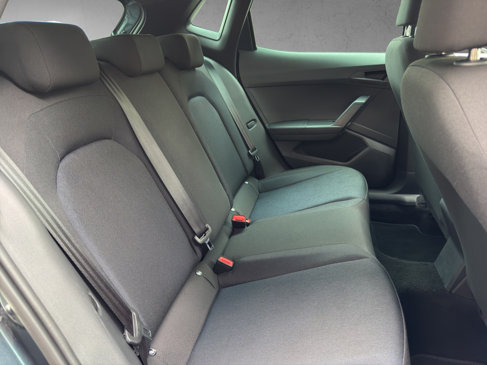 SEAT Ibiza 1.0 EcoTSI FR DSG-image-19