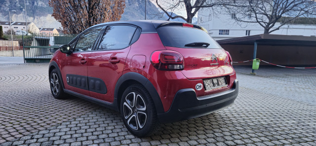 CITROEN C3 1.2i PureTech Shine-image-4