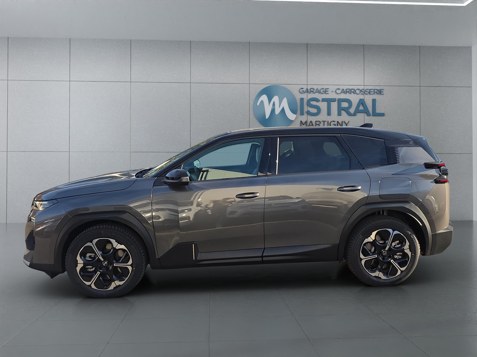 CITROEN e-C5 Aircross Max-image-1
