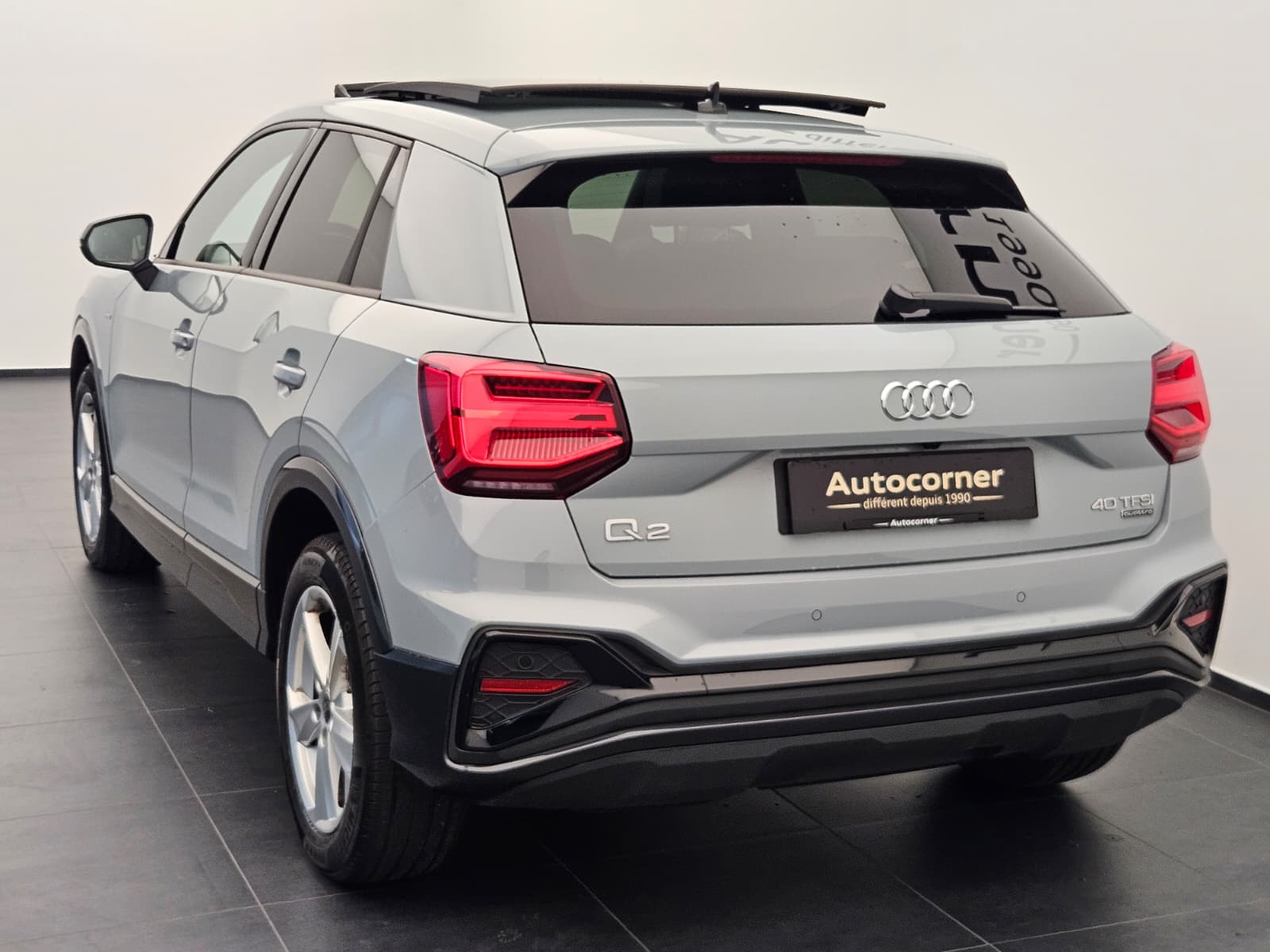 AUDI Q2 40 TFSI S line Attraction quattro S-tronic-image-8