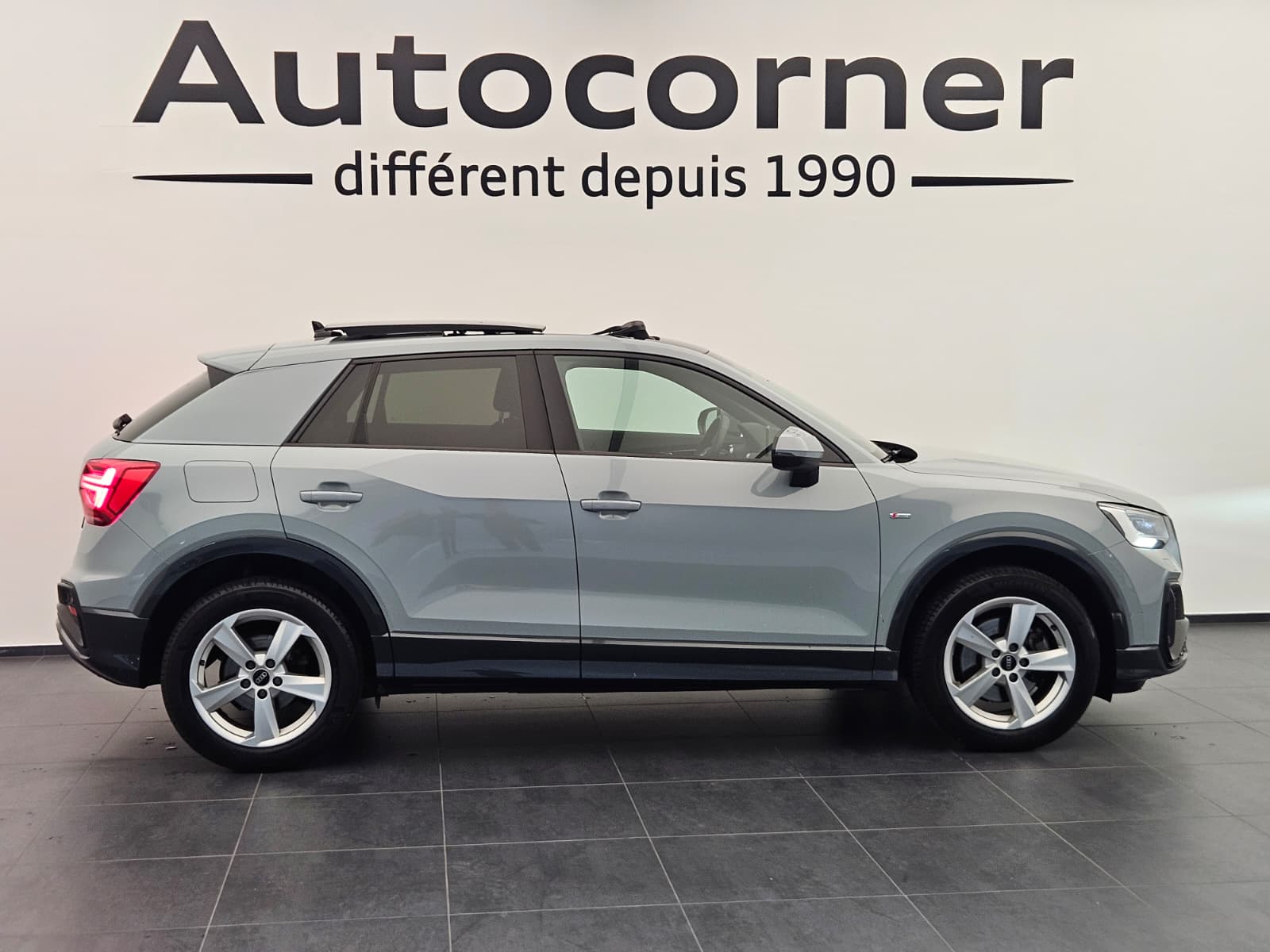 AUDI Q2 40 TFSI S line Attraction quattro S-tronic-image-5
