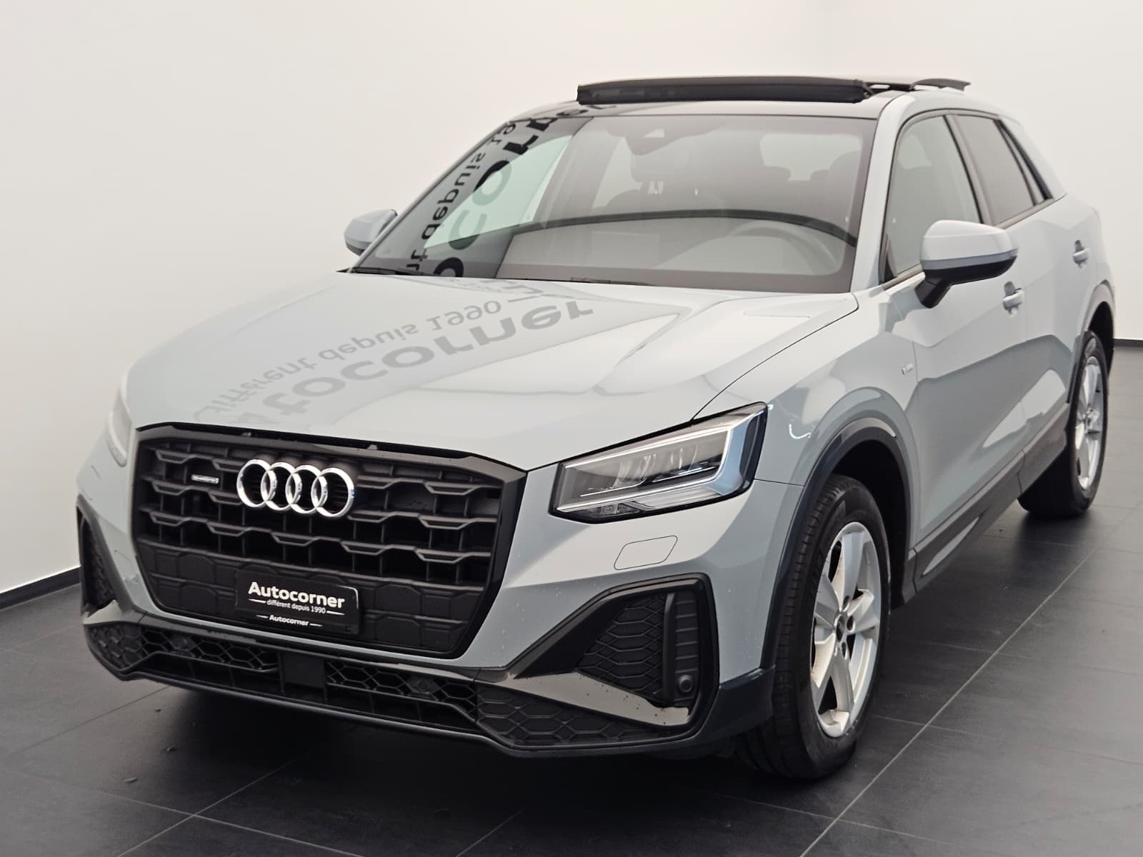 AUDI Q2 40 TFSI S line Attraction quattro S-tronic-image-2