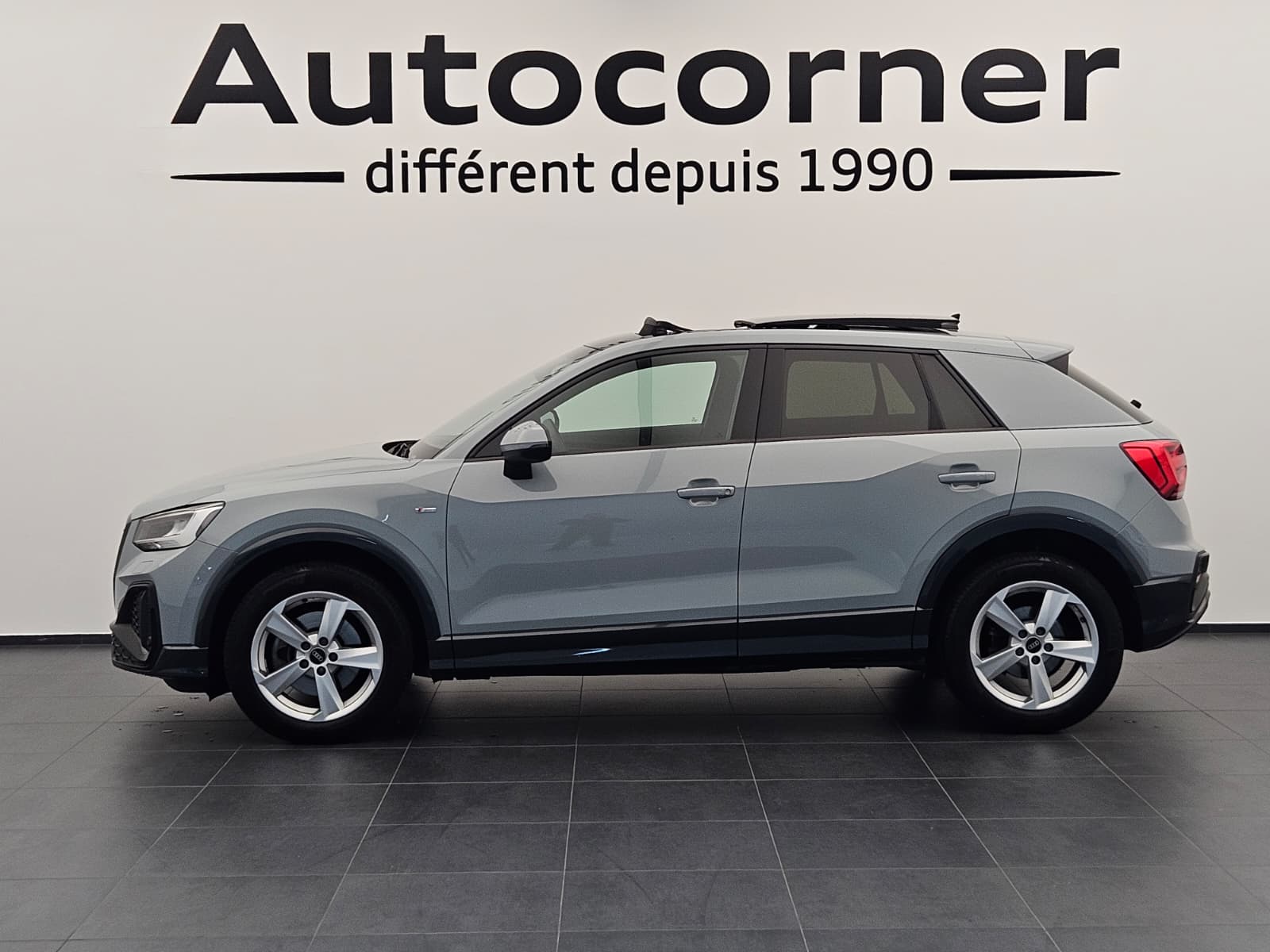 AUDI Q2 40 TFSI S line Attraction quattro S-tronic-image-1