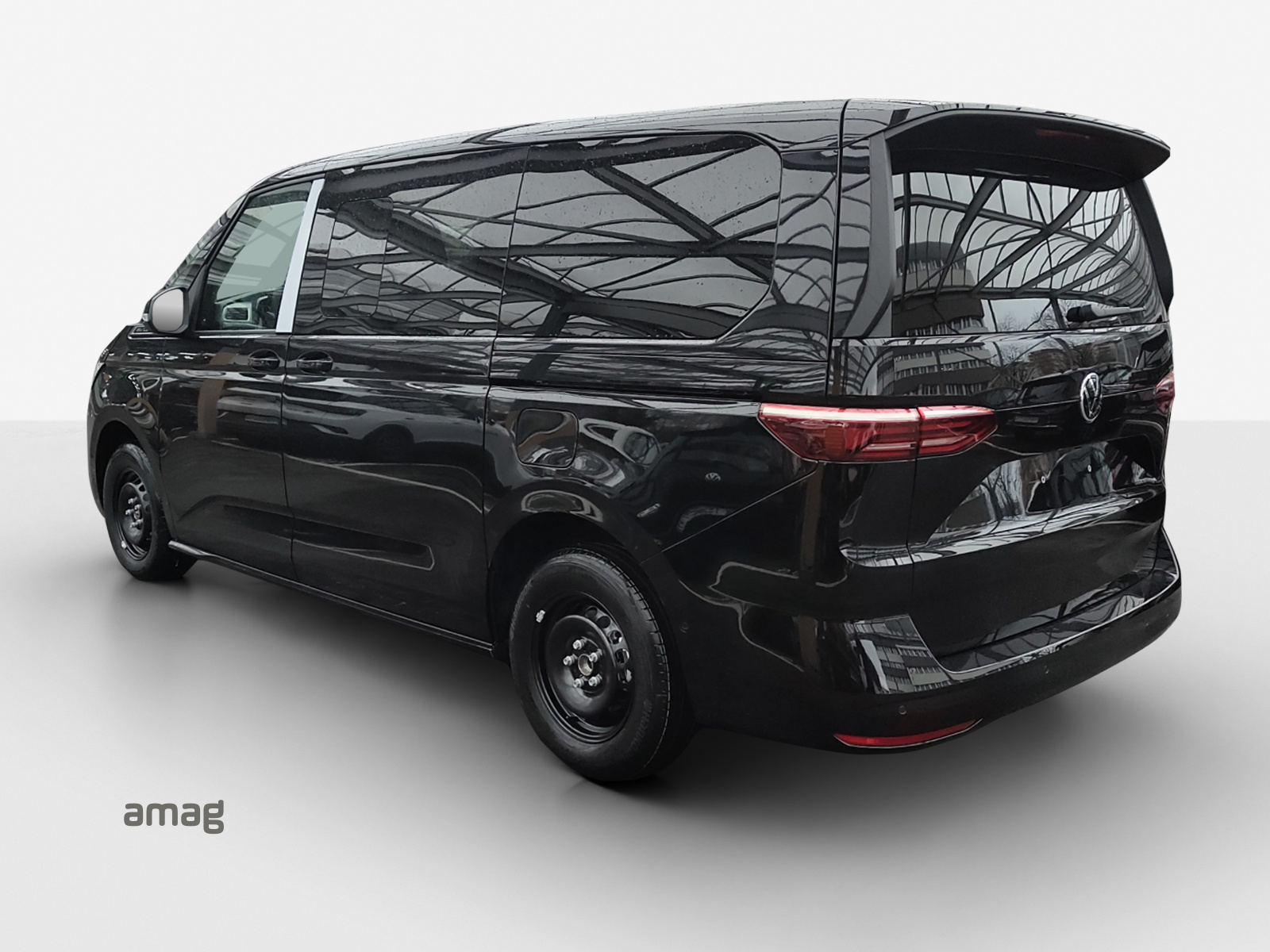 VW Multivan 2.0 TDI Liberty DSG Lang-image-2