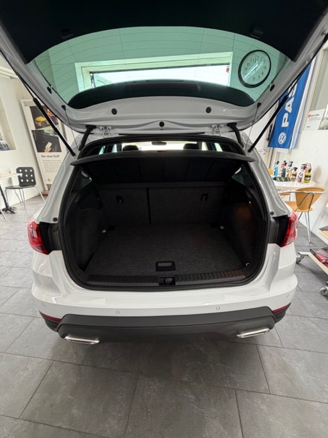 SEAT Arona 1.5 Eco TSI FR DSG-image-4
