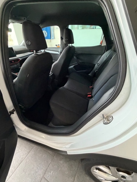 SEAT Arona 1.5 Eco TSI FR DSG-image-8