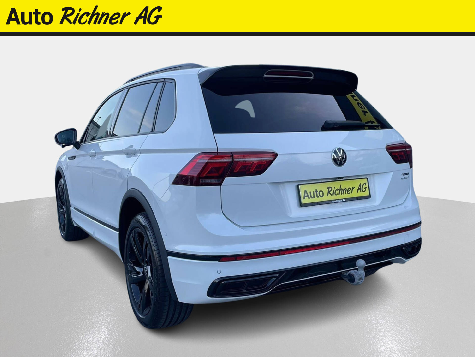 VW Tiguan 2.0 TSI R-Line DSG-image-4
