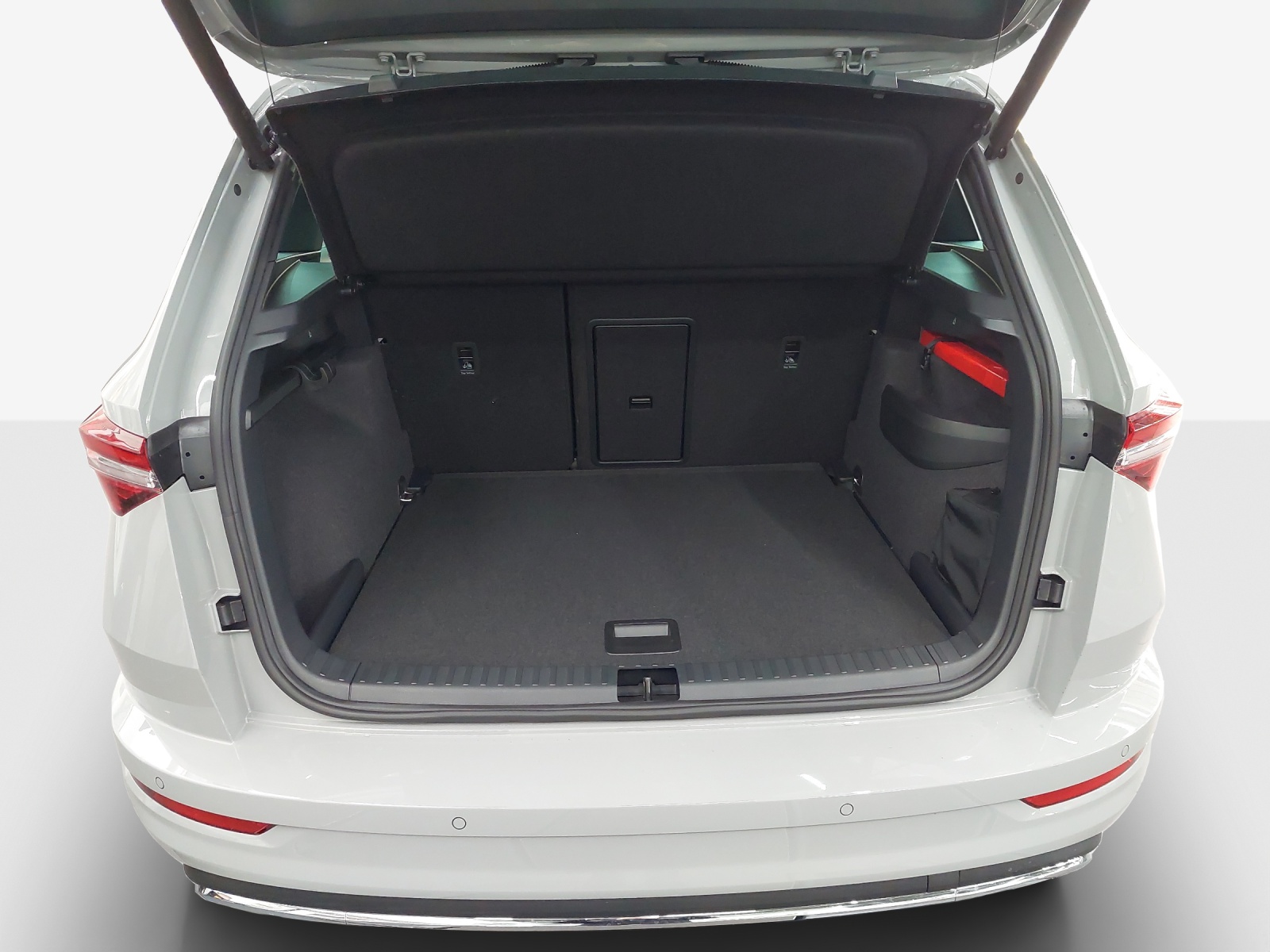SKODA Karoq 2.0 TSI SportLine 4x4 DSG-image-12