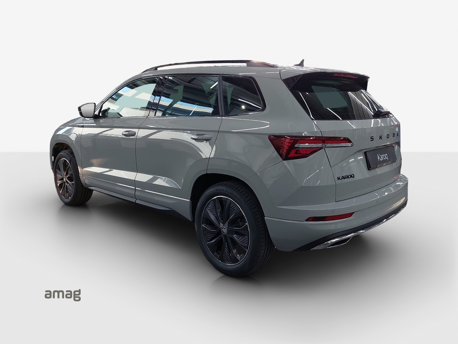 SKODA Karoq 2.0 TSI SportLine 4x4 DSG-image-2