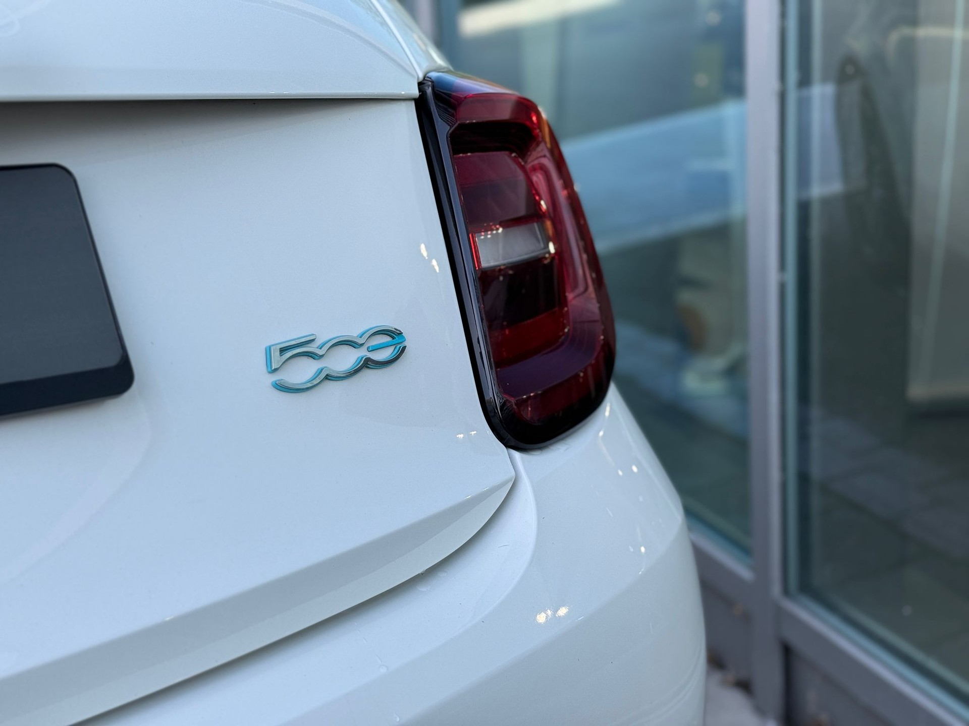 FIAT 500 C electric 87 kW Red-image-5