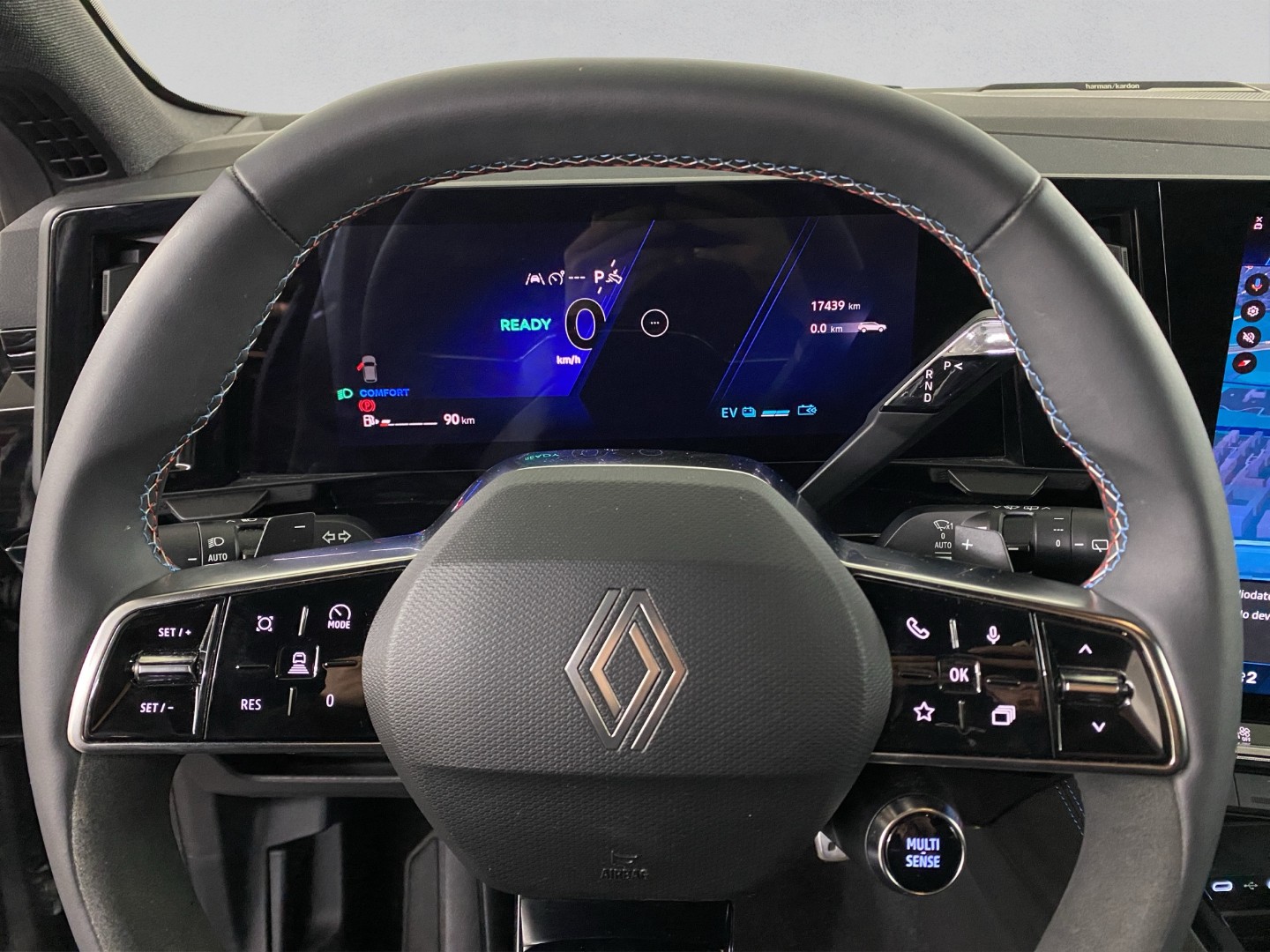 RENAULT Espace 1.2 E-Tech 200 Esprit Alpine 7-Sitze-image-8
